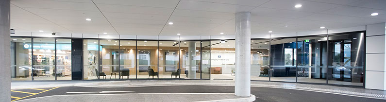 Entry to Wollongong Private Hospital